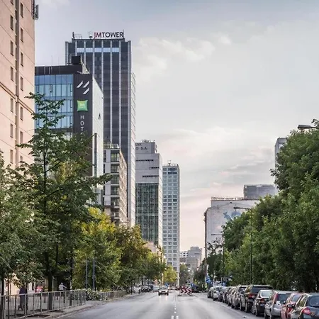 Apartmán Close-urban Chic - Luxury For Up To 10 Guests In Mennica Residence, Center Varšava